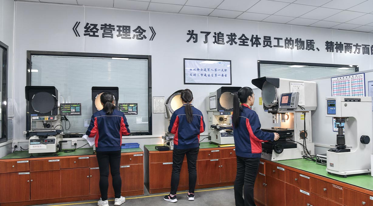 Layanan Jepang/Layanan Pelanggan