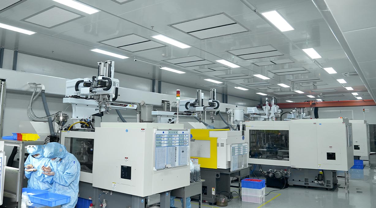 无尘注塑车间