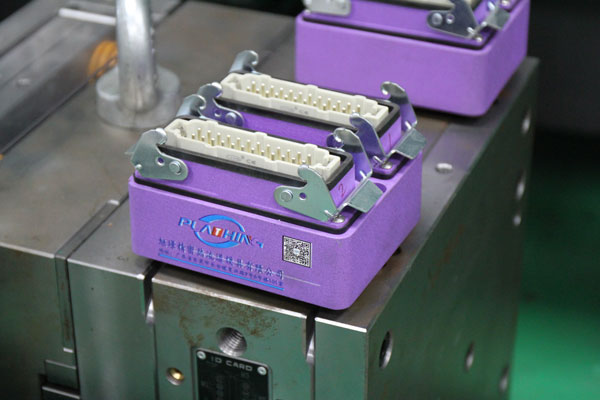 Hot Runner Mold
