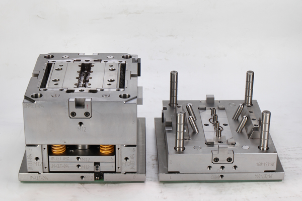 Plastic mold processing