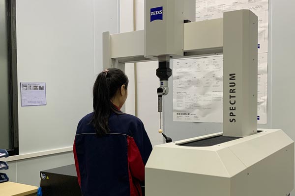 high-precision mold inspection