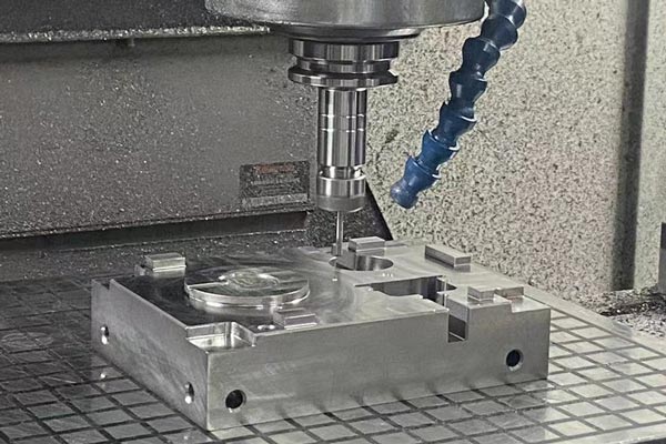 precision injection mold machining