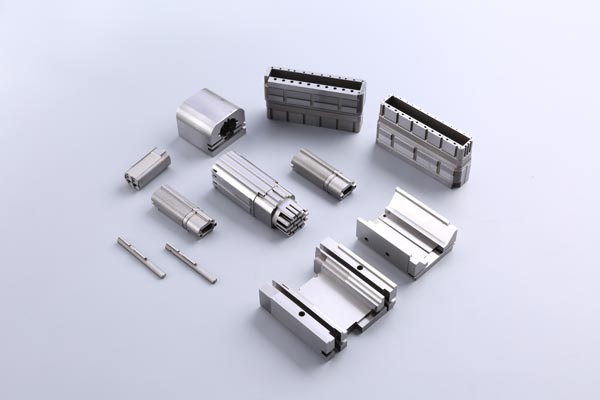 precision injection mold components