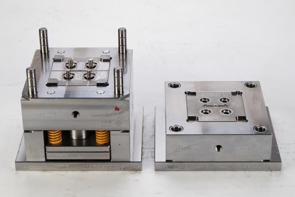 plastic injection mold processing