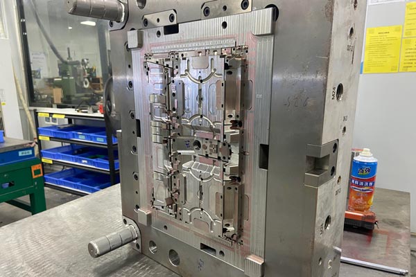 injection mold